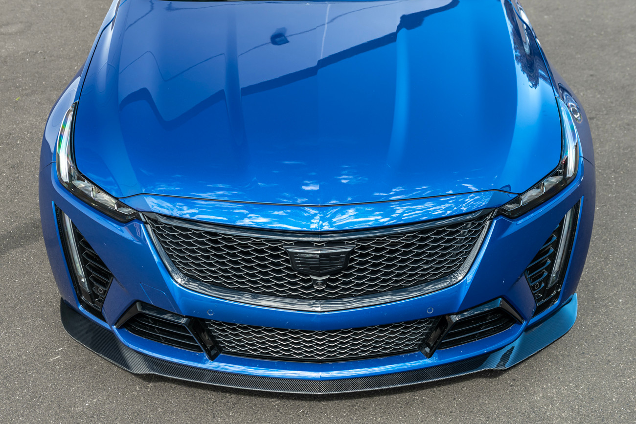 EOS Carbon Fiber Front Splitter & Fender Winglets FLIP-924