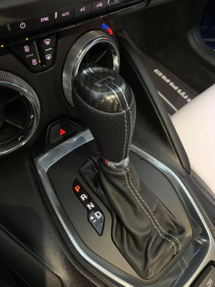 16-24 Camaro Carbon Fiber, Automatic Shift Knob - General Motors