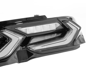 19-24-camaro-c8-style-tail-lamp-package-smoked-eos