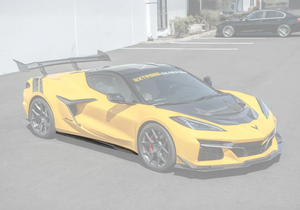 23-26-c8-corvette-z06-e-ray-carbon-fiber-track-style-side-skirts-eos