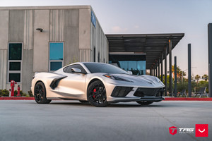 20-26-c8-corvette-hf-5-front-19x8-5-rear-20x11-wheel-set-gloss-black-vossen