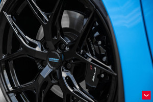 20-26-c8-corvette-hf-5-front-20x9-rear-21x12-wheel-set-gloss-black-vossen