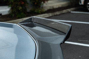23-26-c8-corvette-z06-e-ray-carbon-fiber-spoiler-xl-wicker-extensions-eos
