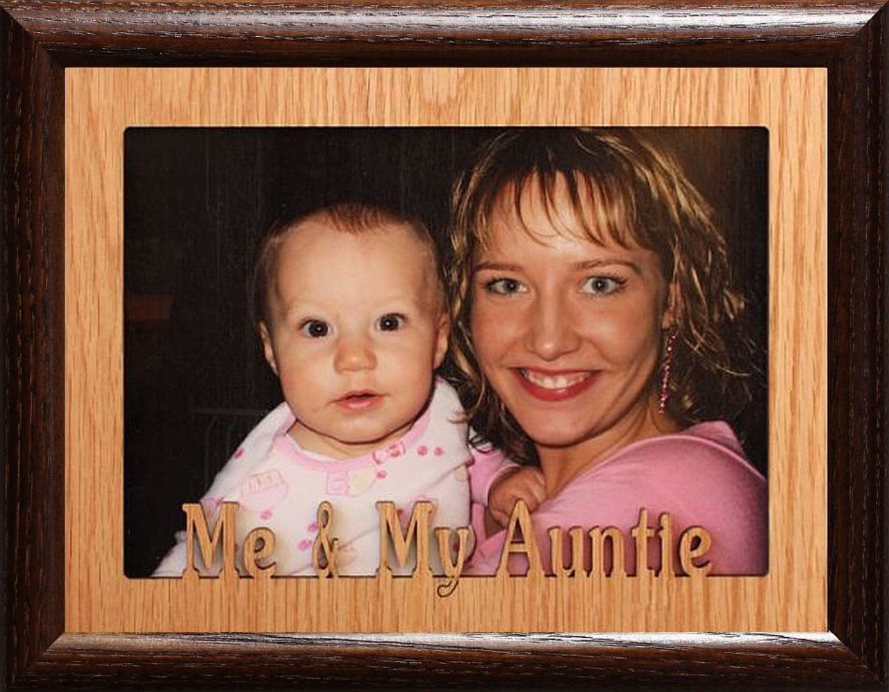 https://cdn11.bigcommerce.com/s-f3uc4rdi7x/images/stencil/1280x1280/products/3472/7484/5x7_Jumbo_Me_My_Auntie_Landscape_OAK_MAT_WALNUT_Frame__31198.1553269510.jpg?c=2?imbypass=on