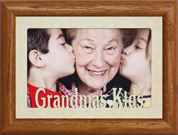 5x7 GRANDMA'S KIDS Landscape ~ Cream Marble Mat with Frame ~ Holds a 4x6 or cropped 5x7 Photo ~ GRANDMA GIFT from the GRANDKIDS!