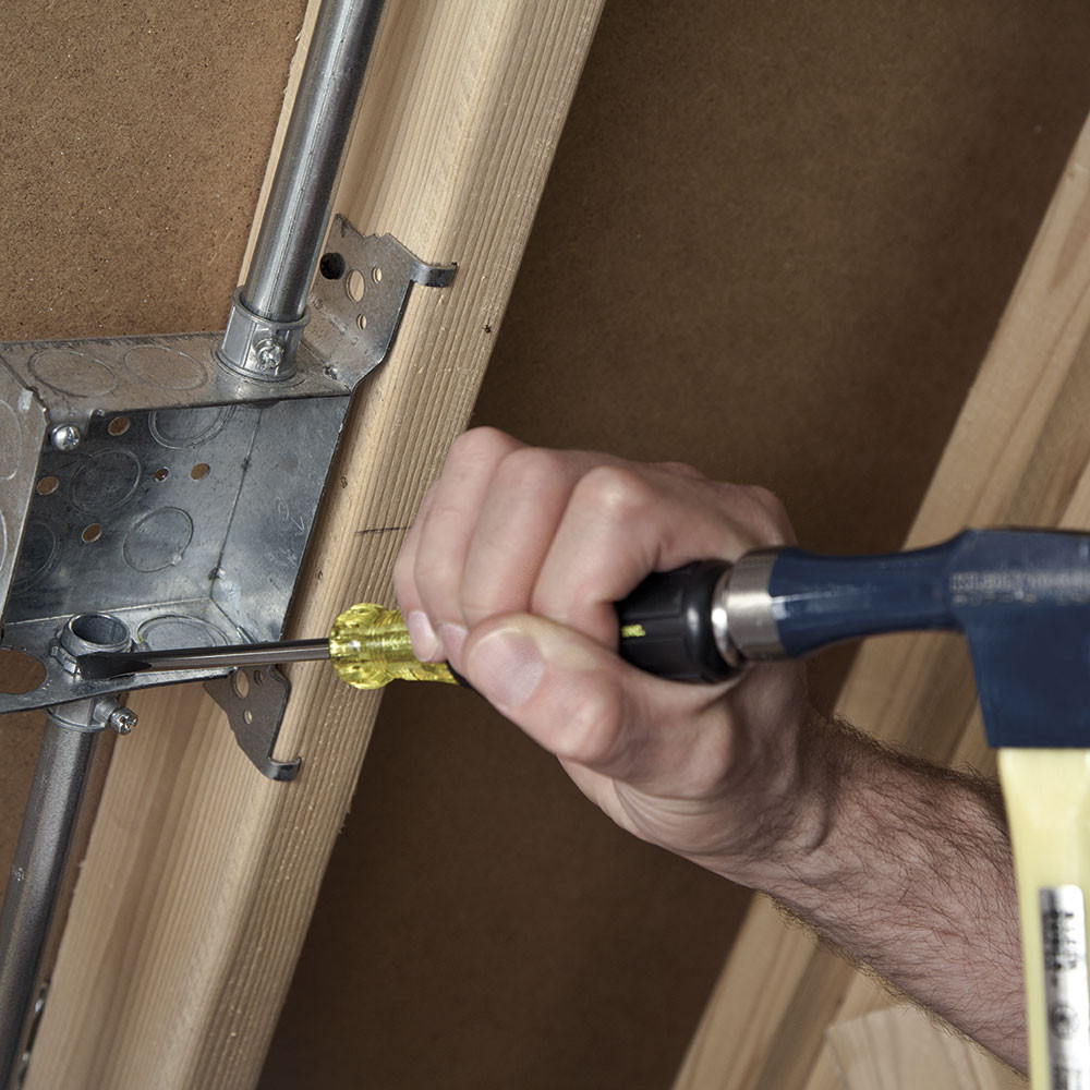 Klein Tools 32008 Screwdriver Set, Demolition and Phillips, 2Piece