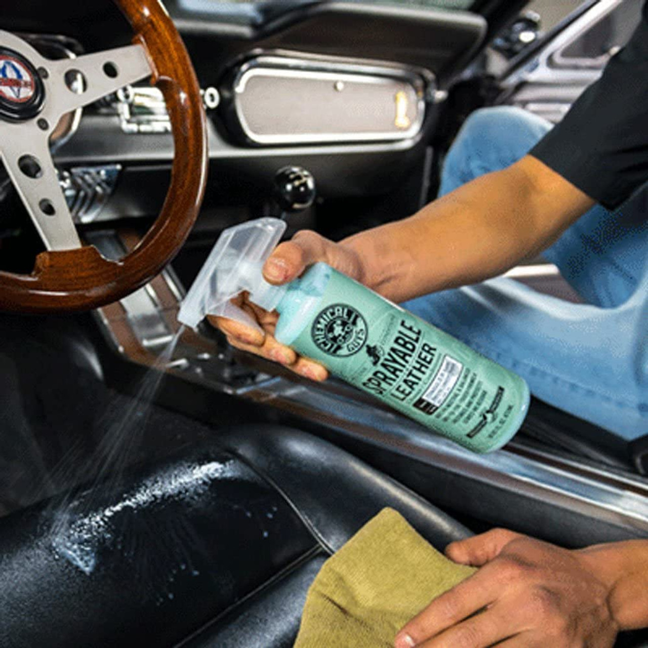 Chemical Guys SPI_103 Sprayable Leather Cleaner and Conditioner in One, 1  Gal.