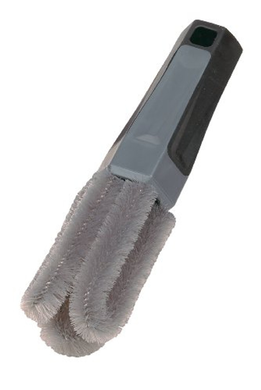 Car and Driver Carrand 93045 Brush and Shine Tire Dressing Applicator Brush