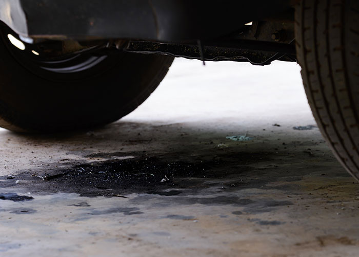 Oil Leaks When Car Is Parked - 7 Causes And Fixes - JB Tools Inc.