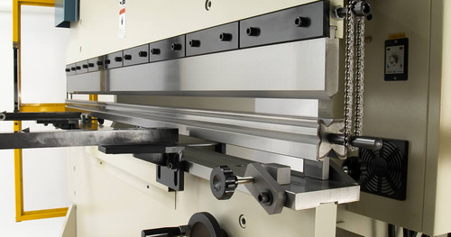 Baleigh 90 Ton Hydraulic Press Brake 220V 3Phase 78" Length 61" (1000839)