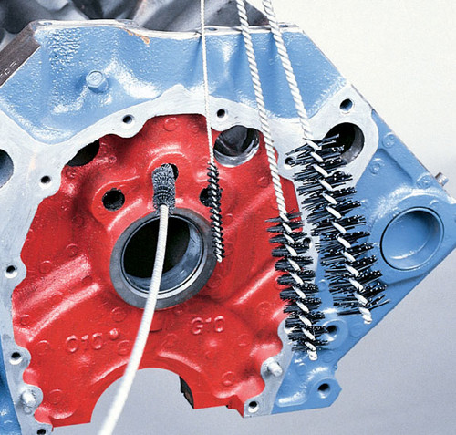 Eastwood Engine Brush Kit in use