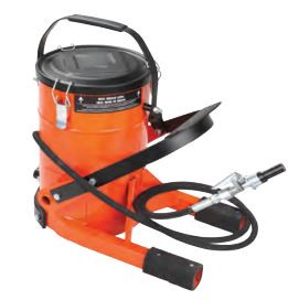 Zeeline 22 Lb Grease Pump With Locking Coupler (ZE541) | JB Tools