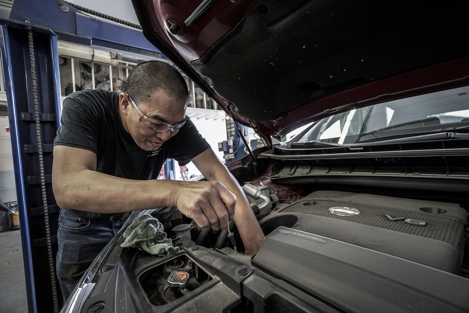 El papel del filtro de aceite en la lubricación de nuestro motor – Autingo:  reparación y mantenimiento de coches