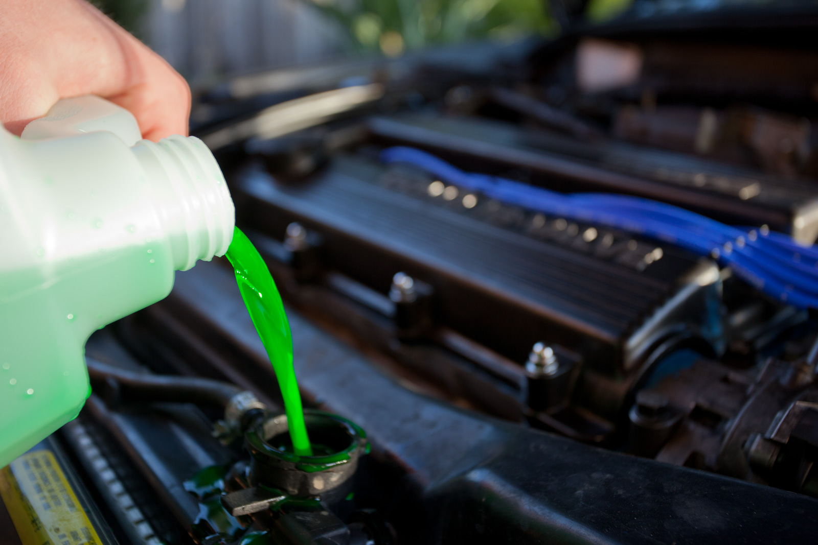 Why Is There Oil In My Coolant? - JB Tools Inc.
