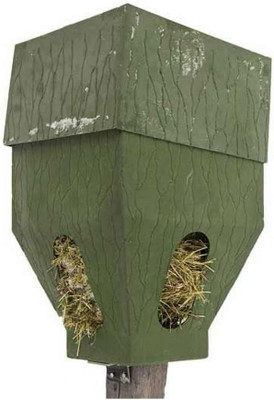 Banks Outdoors Hay Bank 300 Gravity Feeder (BNKHB300)