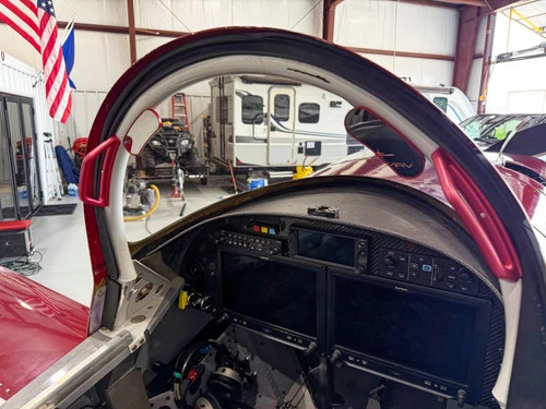 Mirror with Mount for Sliding Canopy Handle (Handle Not Included)