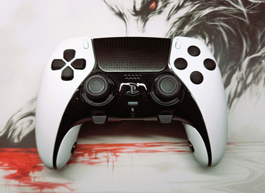 dualsense-edge-white-front-on-