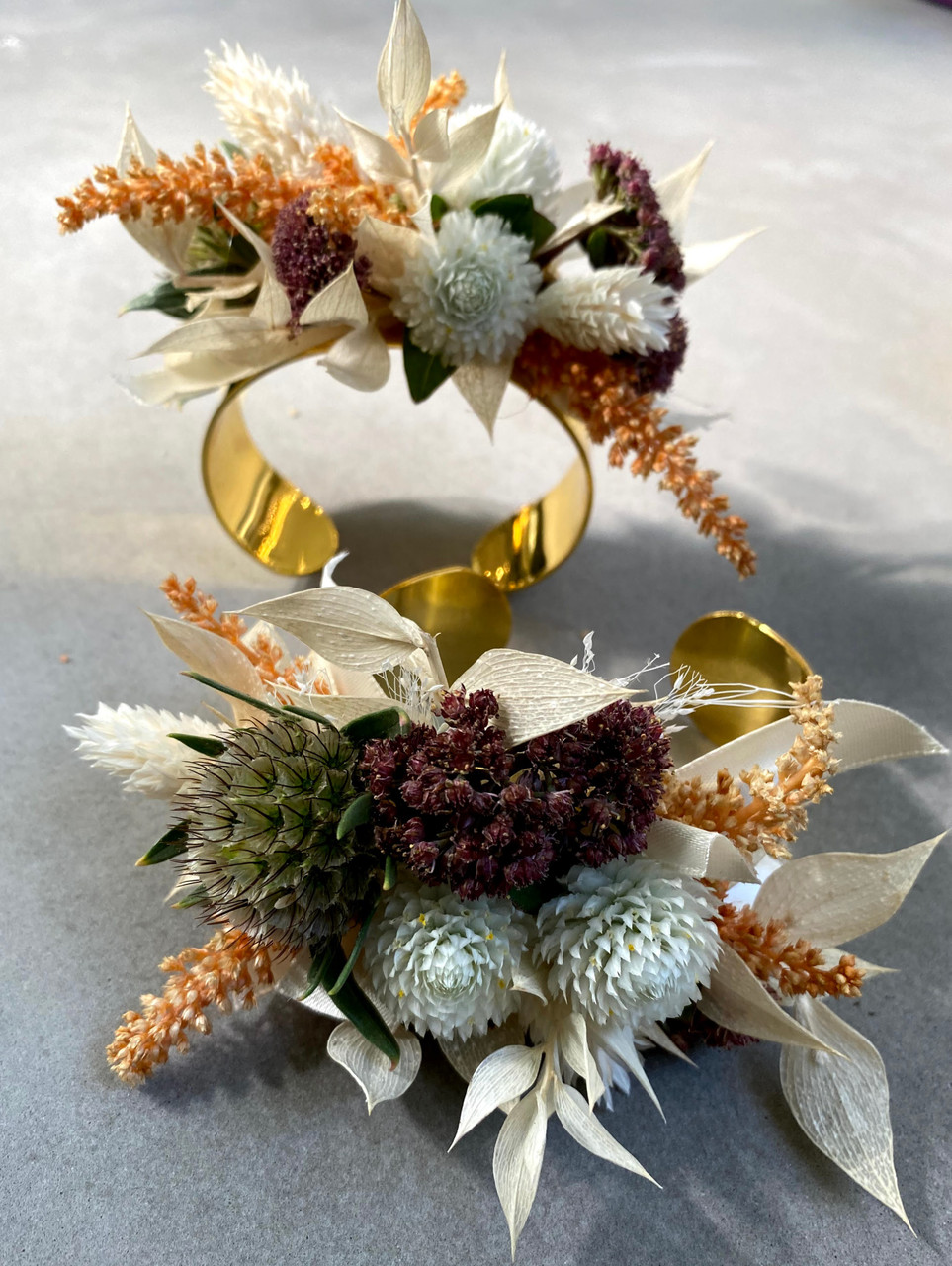 CORSAGE-DRIED MEDLEY