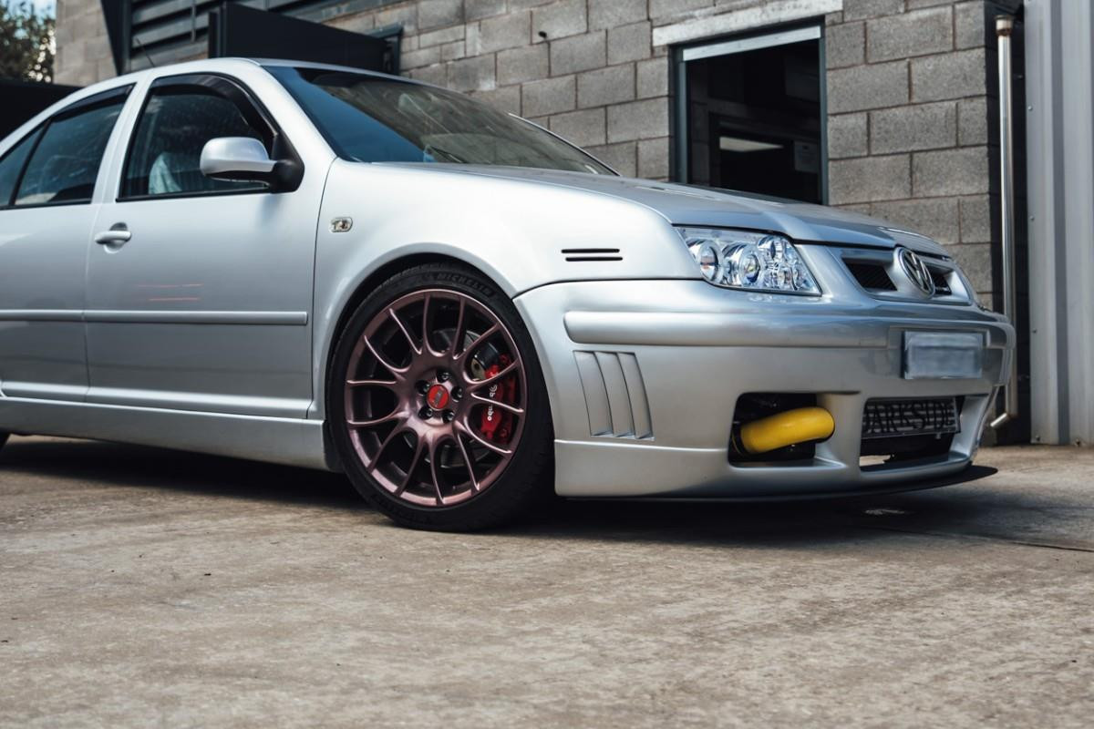 Darkside Single Pass Front Mount Intercooler Kit (FMIC) for Mk4 Golf / Bora 1.9 TDI PD130 ASZ