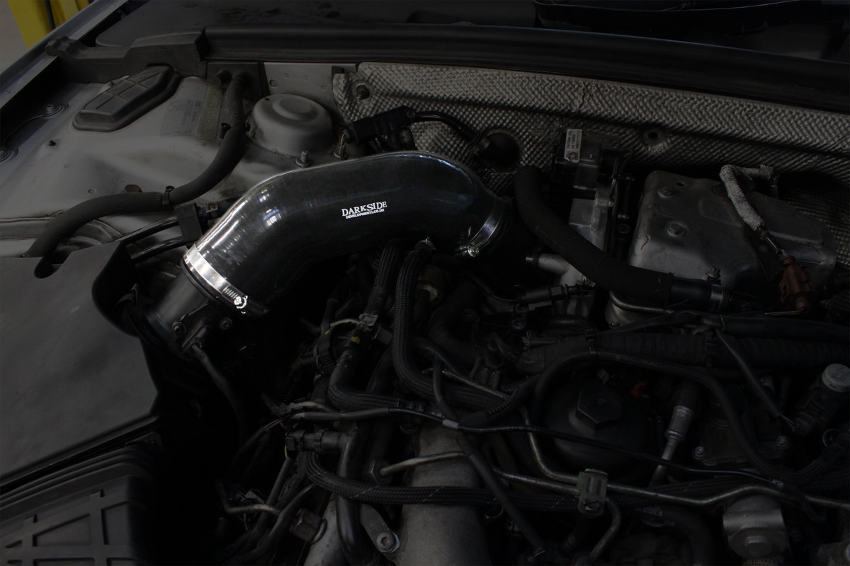 2.7 / 3.0 TDi Audi B8 Platform Airbox to TIP Silicone Hose 2.7 / 3.0 TDi Audi B8 Platform Airbox to TIP Silicone Hose
