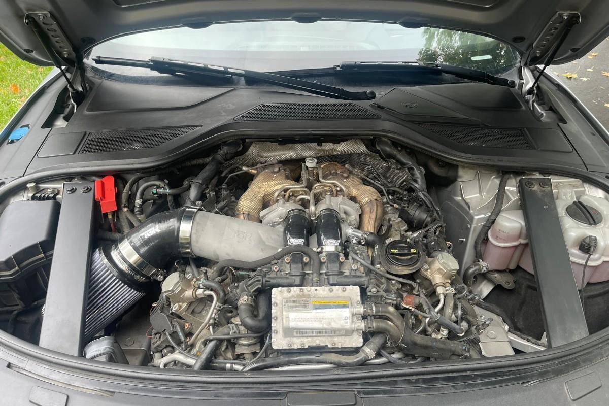 TGK Motorsport Audi 4.0T Air Intake System - D4 S8 TGK Motorsport Audi 4.0T Air Intake System - D4 S8