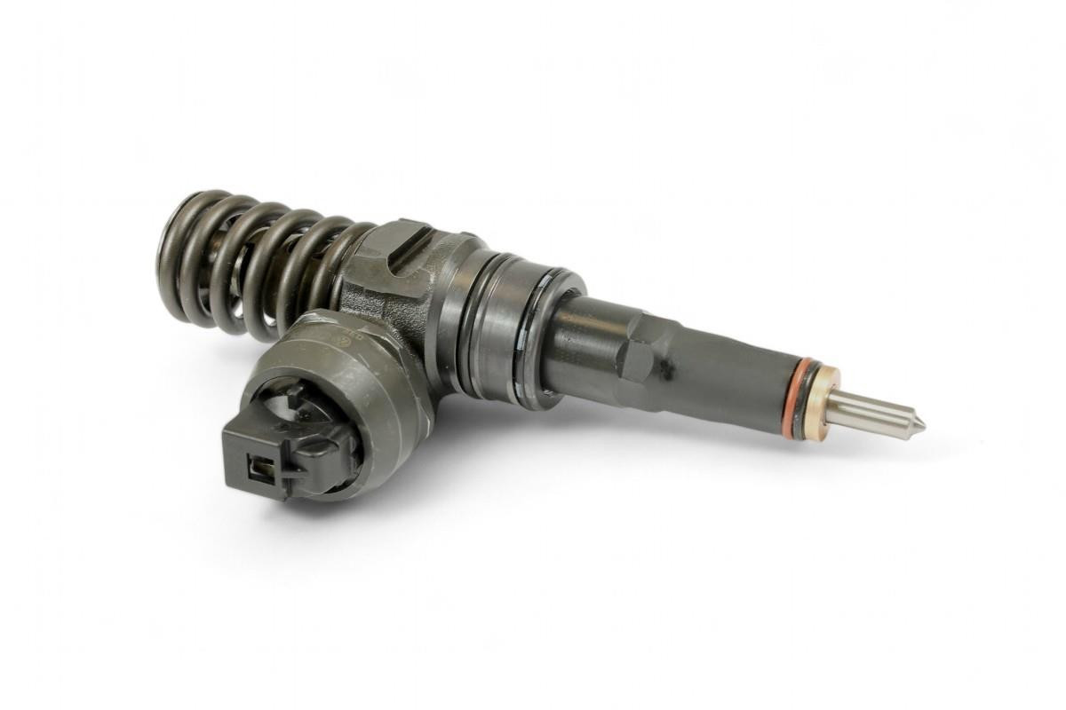 Reconditioned 1.4 / 1.9 8v PD TDI Injector - 038130073BP