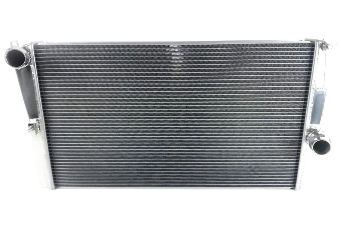 BMW F2X 1/2-Series / F3X 3/4-Series / i3 (Manual Transmission) CSF High Performance Aluminum Radiator BMW F2X 1/2-Series / F3X 3/4-Series / i3 (Manual Transmission) CSF High Performance Aluminum Radiator