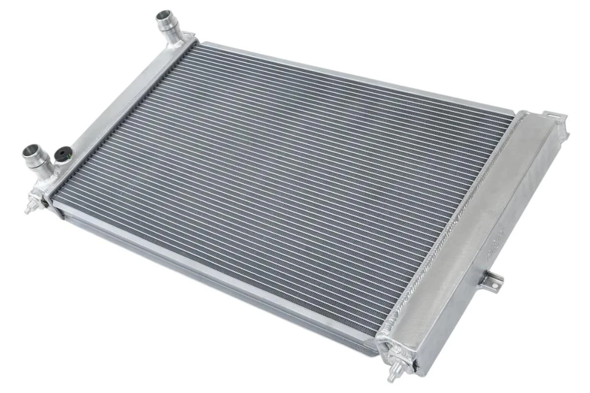 Audi B5 Platform / VW Passat CSF Performance Aluminium Radiator (Manual Transmissions Only) Audi B5 Platform / VW Passat CSF Performance Aluminium Radiator (Manual Transmissions Only)