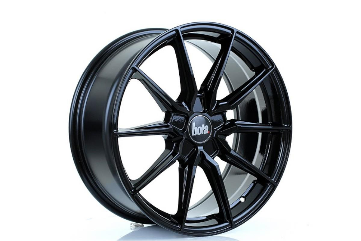 Bola B16 Performance Series Alloy Wheel