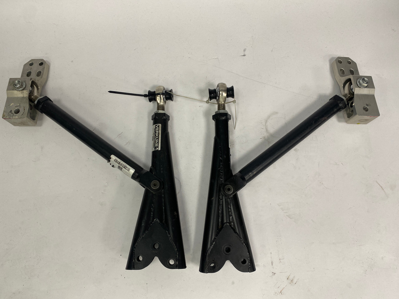 VOLKSWAGEN TDI GOLF CUP CAR CLEARANCE 