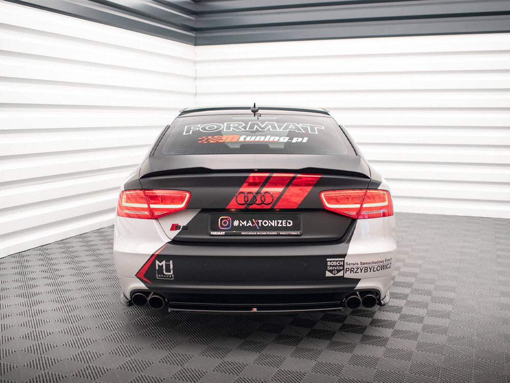 Maxton Central Rear Splitter Audi S8 D4