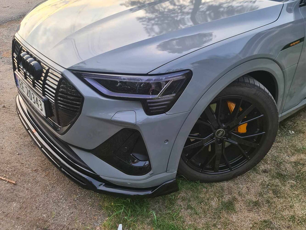 Maxton Front Splitter Audi e-Tron S-Line