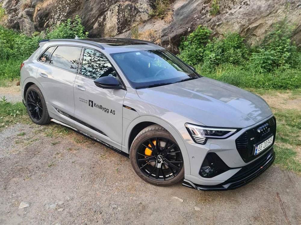 Maxton Side Skirts Diffusers Audi e-Tron S-Line