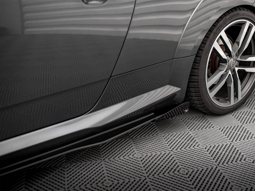 Maxton Side Flaps Audi TT S / S-Line 8S Maxton Side Flaps Audi TT S / S-Line 8S