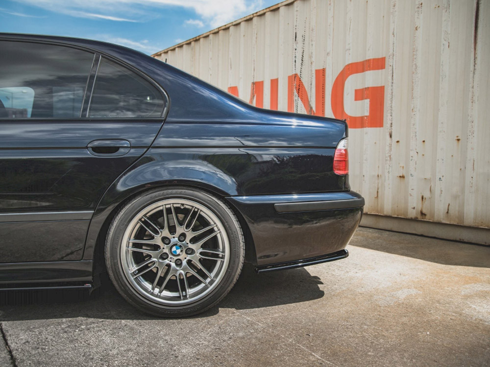 Maxton Rear Side Splitters BMW M5 / 5 M-Pack E39 Maxton Rear Side Splitters BMW M5 / 5 M-Pack E39
