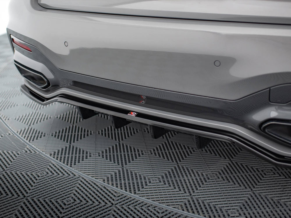Maxton Rear Splitter (Vertical Bars) V.2 BMW 7 M-Pack G11 / G12 Facelift