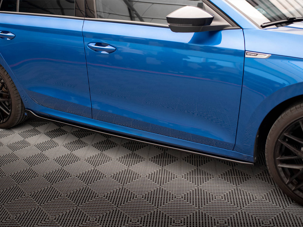 Maxton Side Skirts Diffusers V.1 Skoda Octavia Mk4
