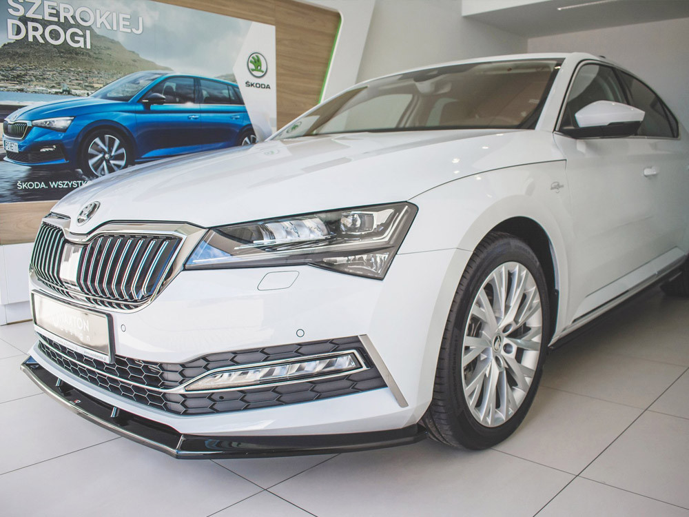 Maxton Front Splitter V.2 Skoda Superb MK3 FL (2019-) Maxton Front Splitter V.2 Skoda Superb MK3 FL (2019-)