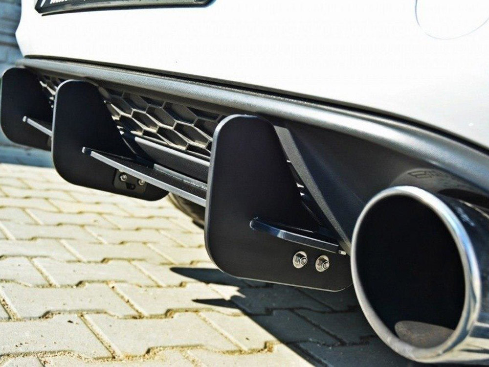 Maxton VW Golf MK7 GTI Rear Diffuser &amp; Rear Side Splitters