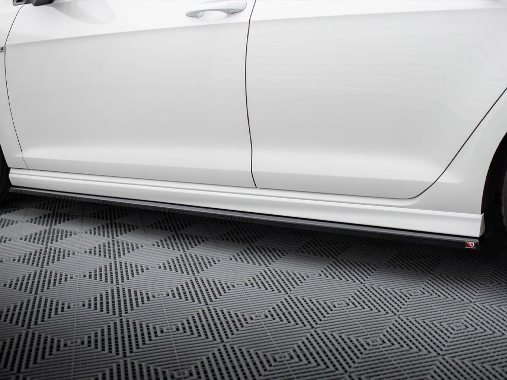 Maxton Side Skirts Diffusers V.3 Volkswagen Golf R / R-Line Mk7 Maxton Side Skirts Diffusers V.3 Volkswagen Golf R / R-Line Mk7