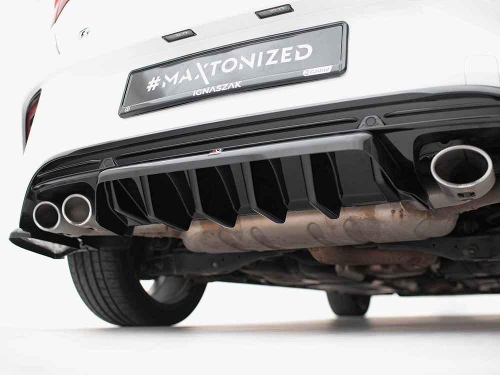 Maxton Central Rear Splitter (Vertical Bars) Volkswagen T-Roc R Mk1