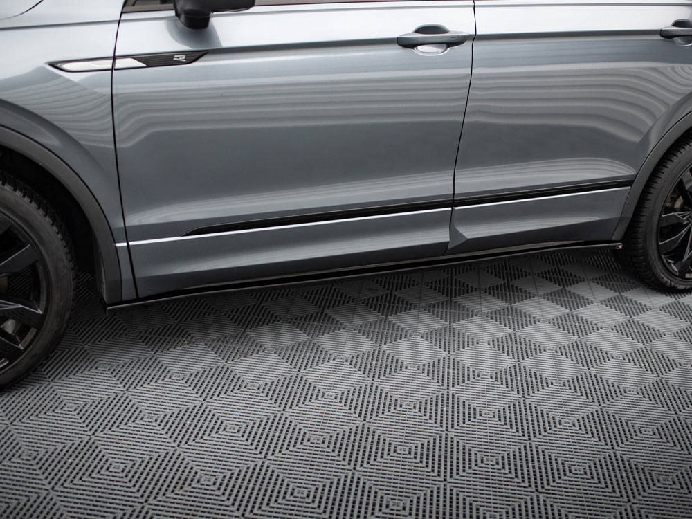 Maxton Side Skirts Diffusers VW Tiguan Allspace Mk2 Maxton Side Skirts Diffusers VW Tiguan Allspace Mk2