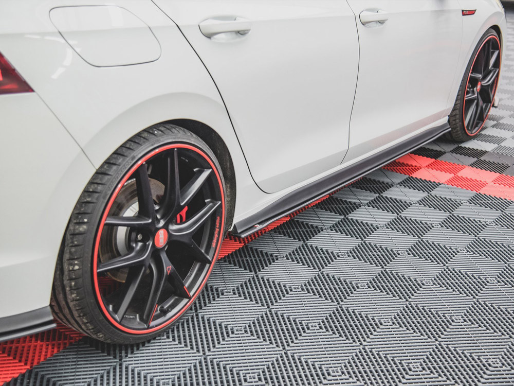 Maxton Street Pro Side Skirts Diffusers Volkswagen Golf GTI / GTE / GTI Clubsport / R-Line Mk8 Maxton Street Pro Side Skirts Diffusers Volkswagen Golf GTI / GTE / GTI Clubsport / R-Line Mk8