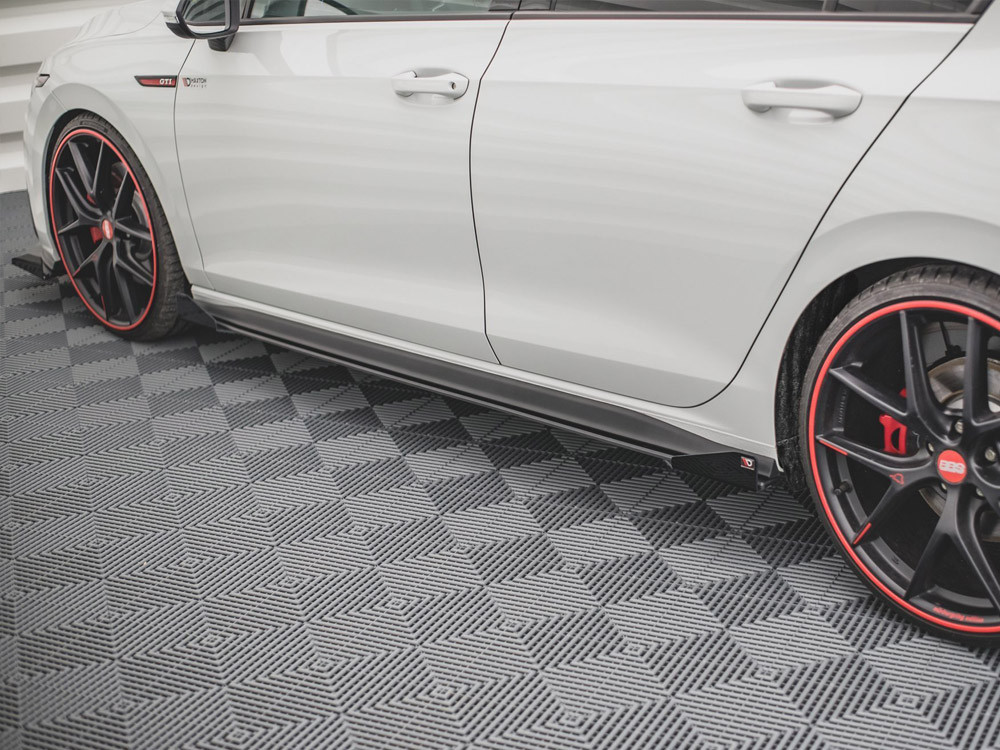 Maxton Street PRO Side Skirts Diffusers + Flaps Volkswagen Golf GTI / GTE / GTI Clubsport / R-Line Mk8 Maxton Street PRO Side Skirts Diffusers + Flaps Volkswagen Golf GTI / GTE / GTI Clubsport / R-Line Mk8