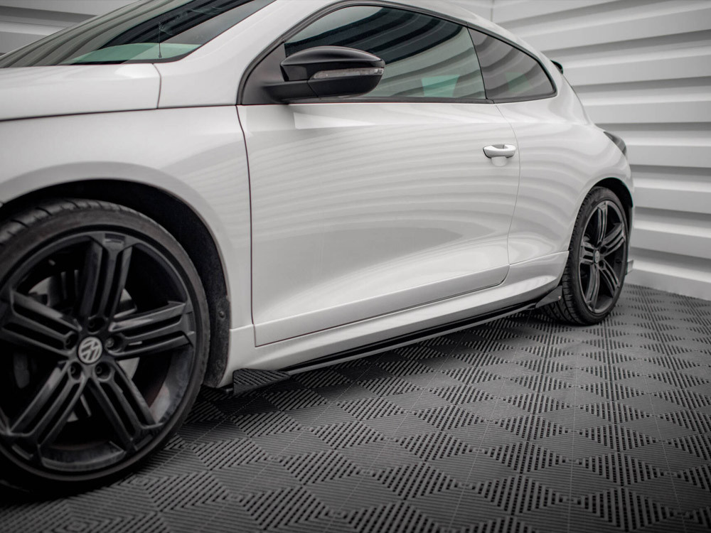 Maxton Street PRO Side Skirts Diffusers + Flaps Volkswagen Scirocco R Mk3