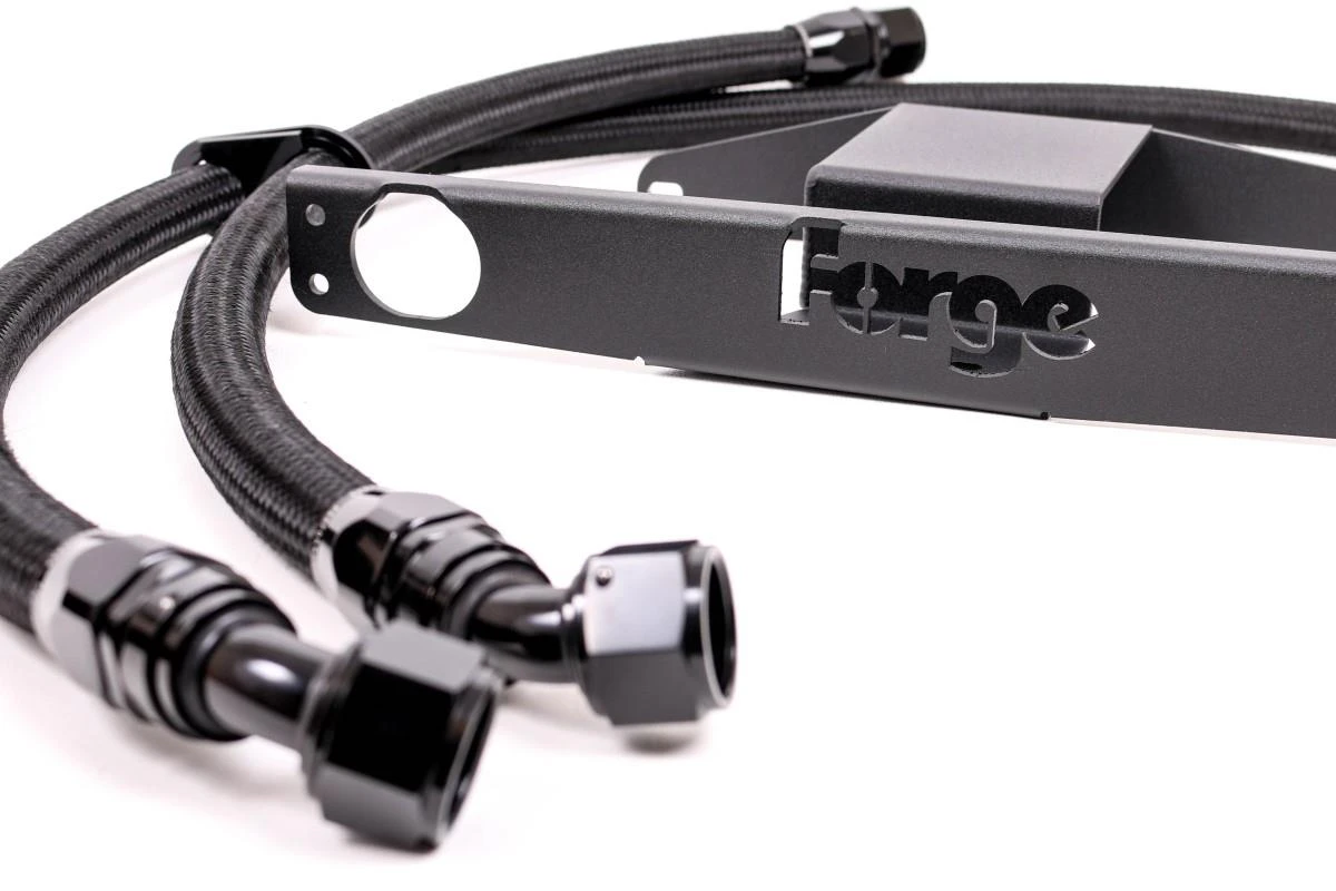 Forge Motorsport Engine Oil Cooler for the Audi RS4 4.2 (B7 2006-2008)