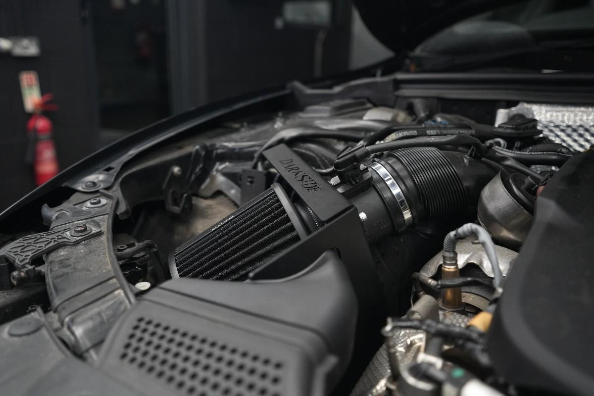 Darkside Cold Air Intake / Induction Kit for Audi B8.5 A4 / A5 / Q5 2.0 TDI Darkside Cold Air Intake / Induction Kit for Audi B8.5 A4 / A5 / Q5 2.0 TDI