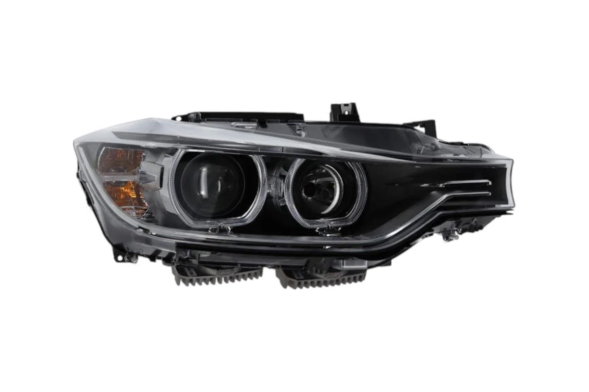 BMW 3 Series F30 / F31 Angel Eye LED Upgraded Headlights BMW 3 Series F30 / F31 Angel Eye LED Upgraded Headlights
