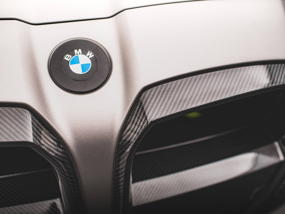 Maxton Carbon Fiber Front Grill + License Plate Holder Base BMW M3 G80 / G81 - WITHOUT ACC