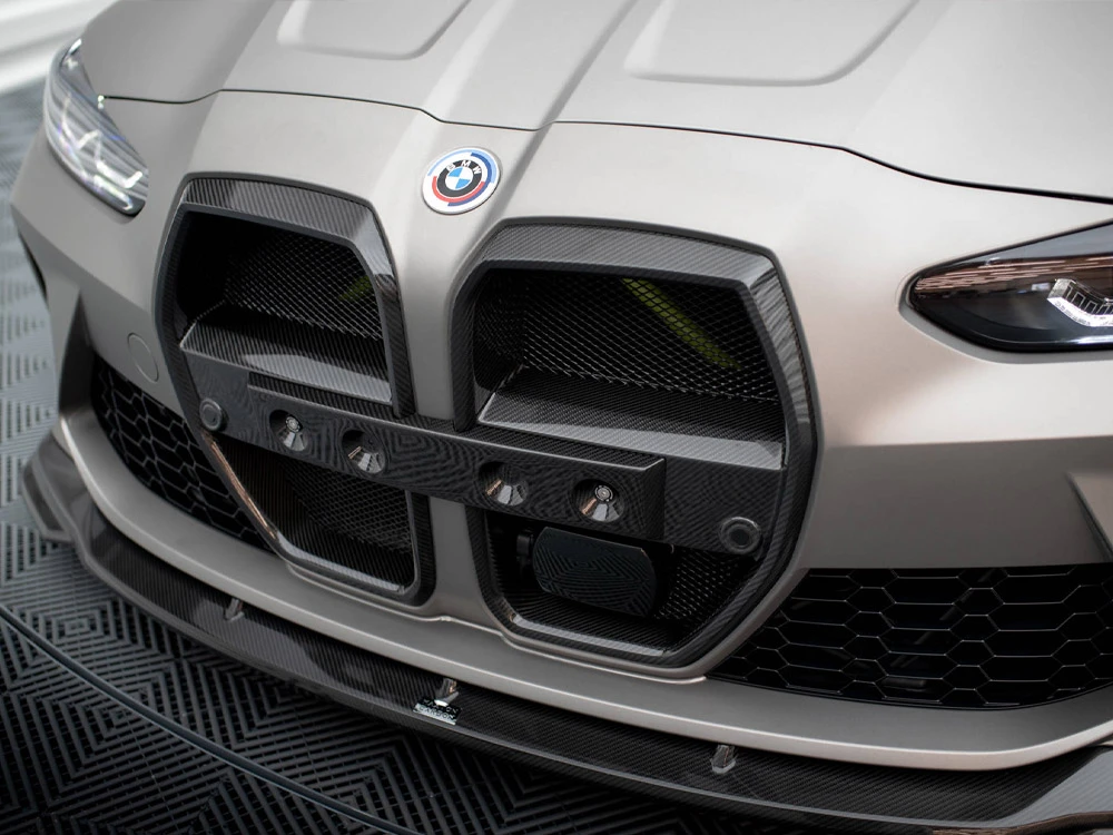 Maxton Carbon Fiber Front Grill + License Plate Holder Base BMW M3 G80 / G81 - WITH ACC Maxton Carbon Fiber Front Grill + License Plate Holder Base BMW M3 G80 / G81 - WITH ACC